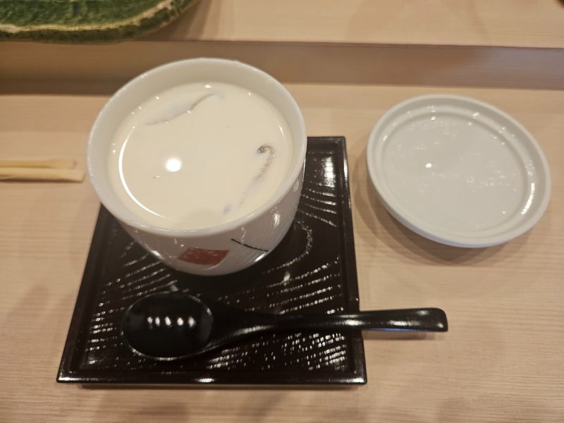 銀鮨のチーズ茶碗蒸し