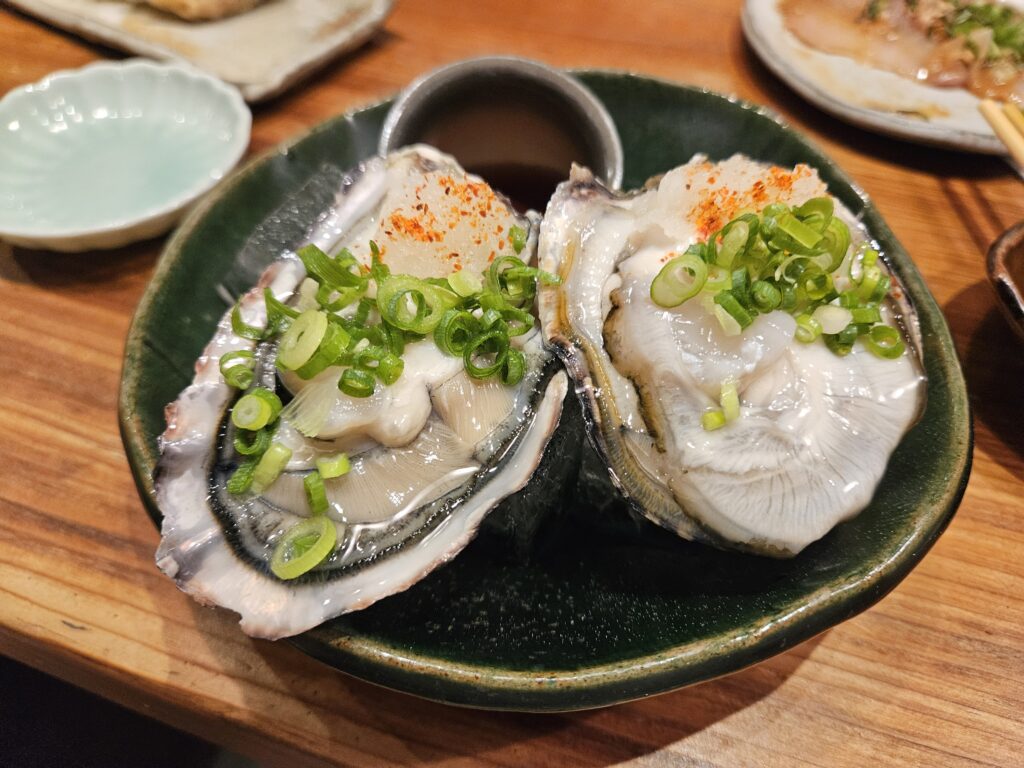 二日市食堂ともすけの生牡蠣