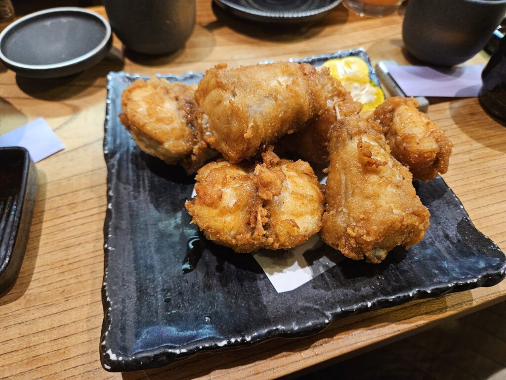 「飯屋 いの吉」のふぐのからあげ