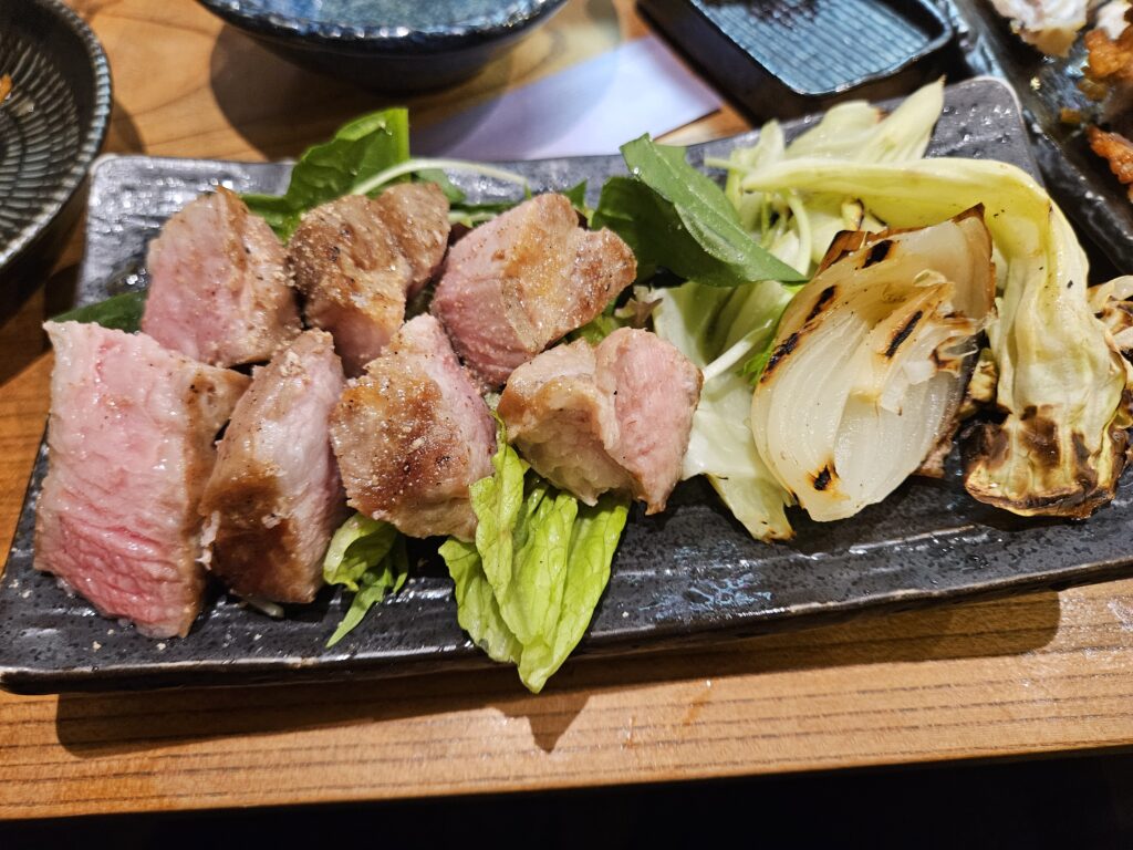 「飯屋 いの吉」のローストポーク